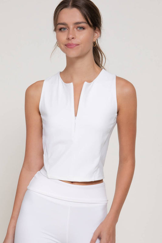 Sleeveless Crew Neck Half Zip Workout Top
